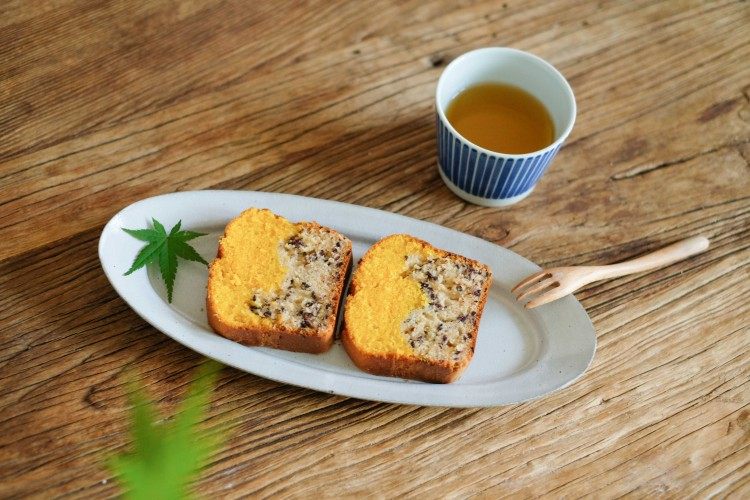 南瓜黑米双色蛋糕