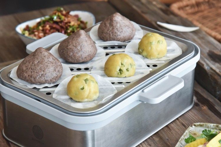 黑米杂粮窝窝头+豇豆玉米面菜窝窝