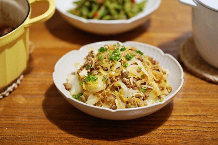 咸蛋肉末焗娃娃菜