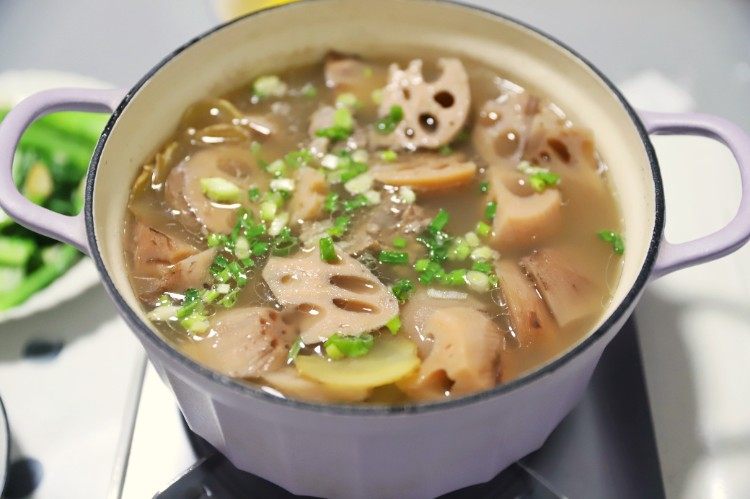 莲藕排骨汤