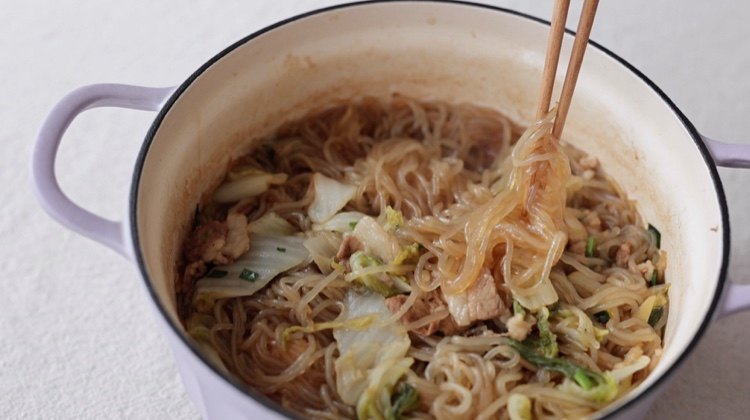 简易好吃版猪肉白菜炖粉条