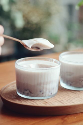 红豆莲子花胶奶冻