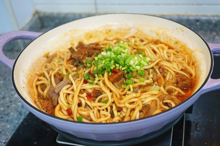 排骨茄子焖面