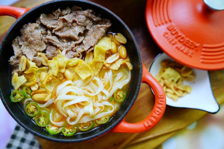 牛肉酸菜汤面