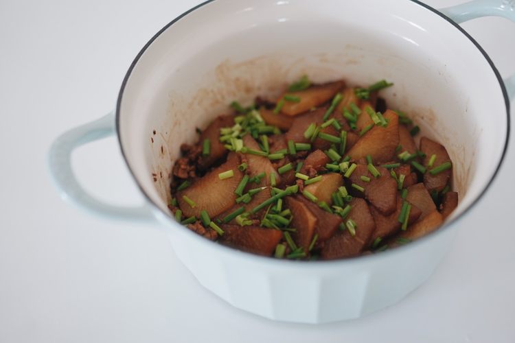 肉沫焖萝卜