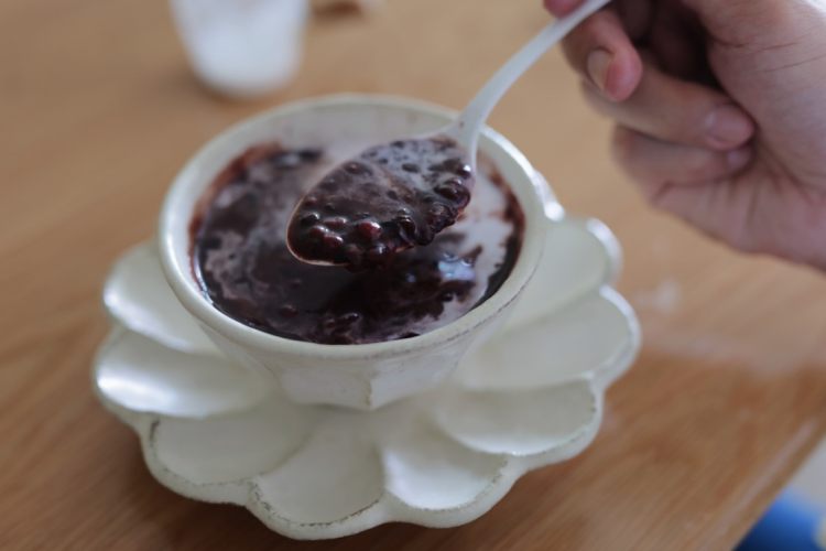 椰香红豆黑糯米糖水