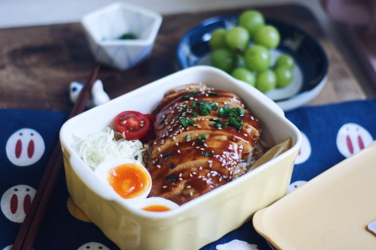 照烧低温鸡胸肉盖饭