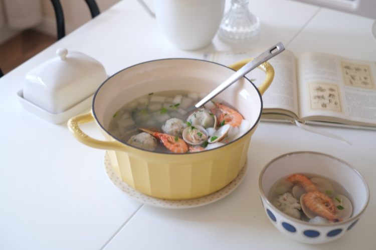 冬瓜文蛤九节虾鱼丸汤