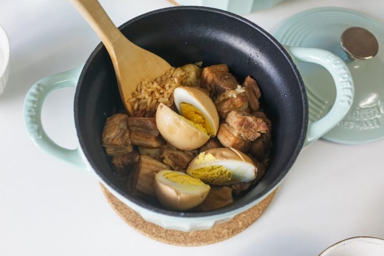 简易烧五花肉焖饭