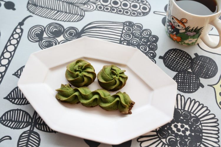 春⽇抹茶酥饼