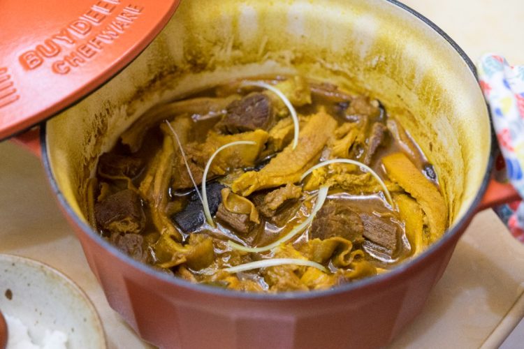 咖喱沙茶牛腩煲