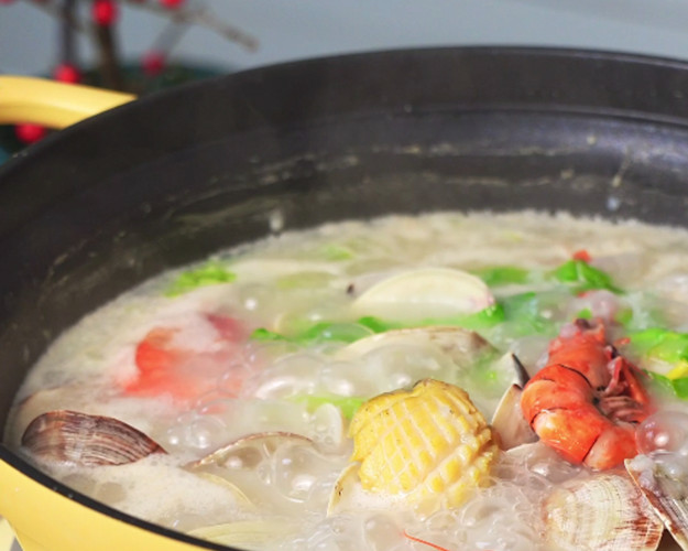粥底火锅【多功能火锅4月】