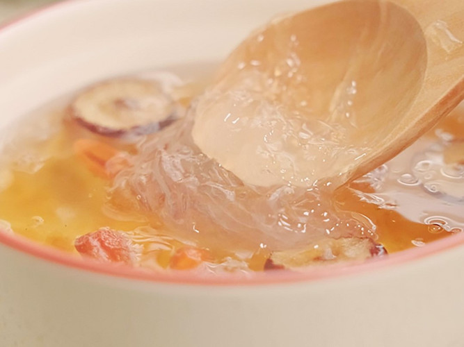 桃胶皂角米燕窝羹【养生壶食谱5月】