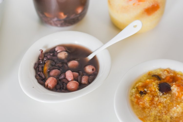 红豆陈皮莲子羹+小米红枣南瓜粥