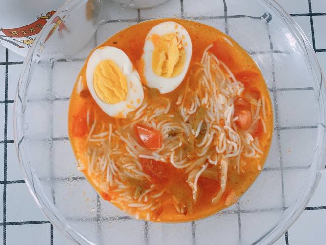 番茄牛肉酱焖面条