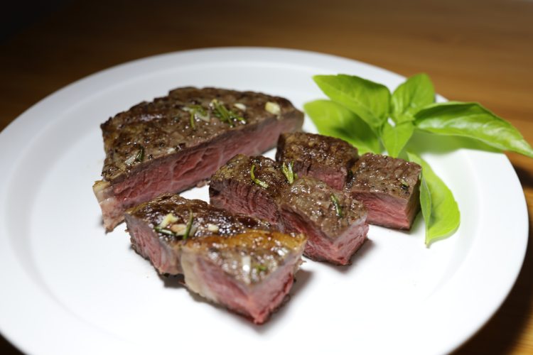 烤肉眼牛排