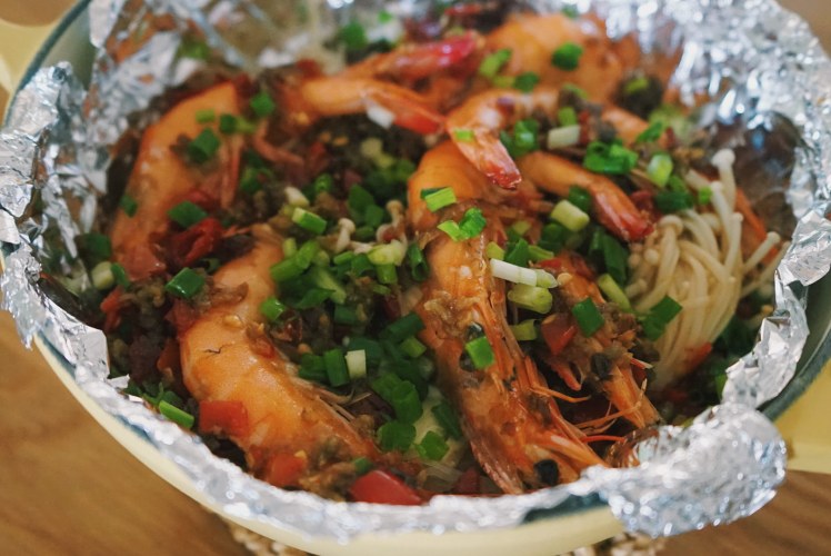 辣烤金针菇粉丝大虾